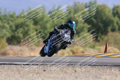 media/Nov-06-2022-SoCal Trackdays (Sun) [[208d2ccc26]]/Turn 7 Set 1 (1050am)/